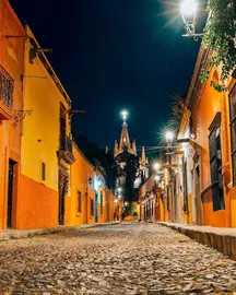 La arquitectura virreinal y la Parroquia de San Miguel Arc&aacute;ngel son referentes en la nominaci&oacute;n internacional de la ciudad.