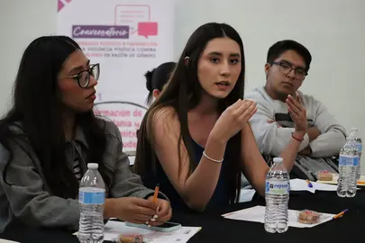 Estudiantes de las carreras de Derecho y Psicolog&iacute;a participaron en mesas de trabajo para generar propuestas de inclusi&oacute;n y erradicaci&oacute;n de la violencia pol&iacute;tica.