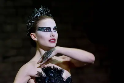 Como pieza central del ciclo dedicado a Darren Aronofsky, El cisne negro mostrar&aacute; la intensidad visual y narrativa que caracteriza la filmograf&iacute;a del realizador estadounidense.