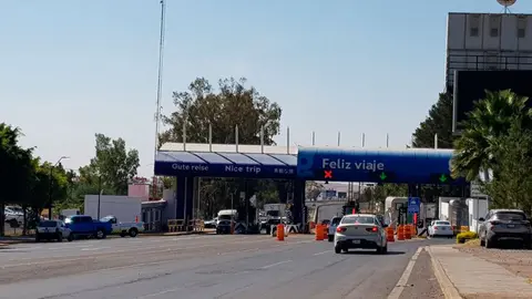 La autopista Guanajuato-Silao es la v&iacute;a principal para miles de estudiantes y trabajadores que diariamente se desplazan entre ambas ciudades.