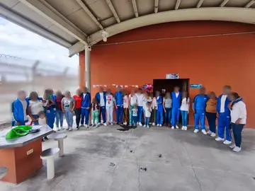 J&oacute;venes del Centro de Internamiento Especializado en Le&oacute;n convivieron con sus madres durante un encuentro orientado a fortalecer el n&uacute;cleo familiar.