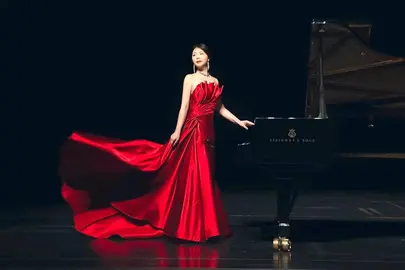 La pianista Li Jia, formada en el Conservatorio de Padua, regresa a Guanajuato para presentarse en el Patio de las Esculturas del MIQ.