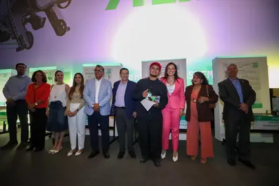 Representantes de instituciones educativas y de la fundaci&oacute;n The Source Foundation acompa&ntilde;aron la premiaci&oacute;n de los cerca de 300 proyectos presentados.