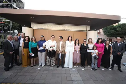 Nuevo punto de orientaci&oacute;n tur&iacute;stica en la zona centro de Le&oacute;n; funcionar&aacute; adem&aacute;s como parada oficial de la ruta del autob&uacute;s tur&iacute;stico local.