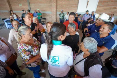 Ale Gutierrez en di&aacute;logo con comunidades rurales