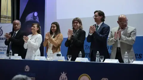 Foro acad&eacute;mico Miner&iacute;a