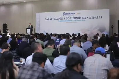 Secretario de Gobierno enfatiza la importancia de atender con profesionalismo a la ciudadan&iacute;a