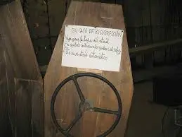 Instalaci&oacute;n de Nicanor Parra en el Centro Cultural Palacio La Moneda, santiago, en 2007X
