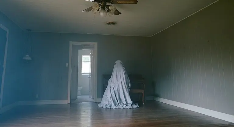 Historia de fantasmas, fotograma de la pel&iacute;cula