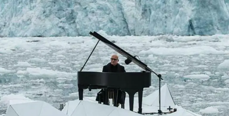 Ludovico Einaudi- Un viaje por las nubes del tiempo