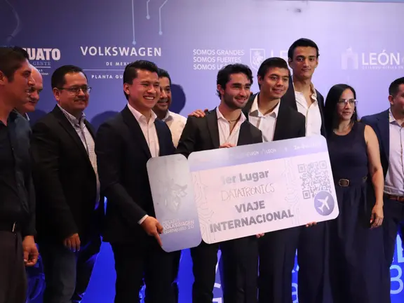Estudiantes de Celaya y San Jos&eacute; de Iturbide obtuvieron los primeros lugares en el certamen de innovaci&oacute;n automotriz organizado por Volkswagen.