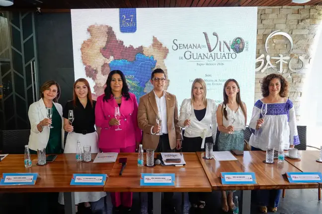 Autoridades de la Secretar&iacute;a de Turismo e Identidad presentaron las actividades enotur&iacute;sticas y gastron&oacute;micas que se desarrollar&aacute;n del 2 al 7 de junio en los municipios productores del estado.