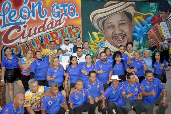 Los clubes de baile de Le&oacute;n, Ciudad Cumbia