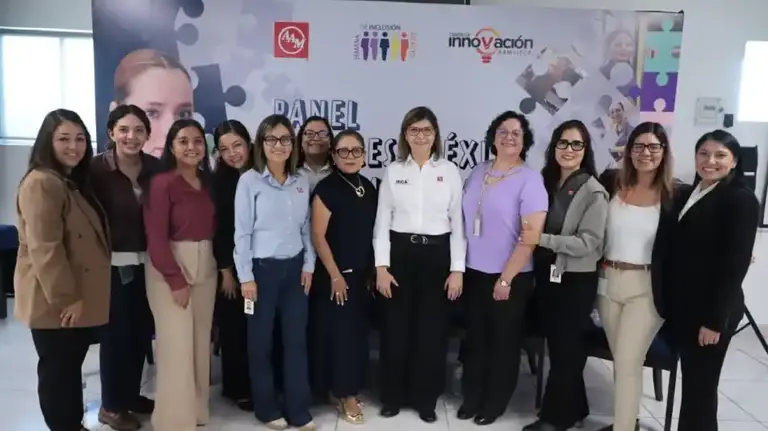 Rectora general de la UG conduce panel sobre mujeres de &eacute;xito en la manufactura