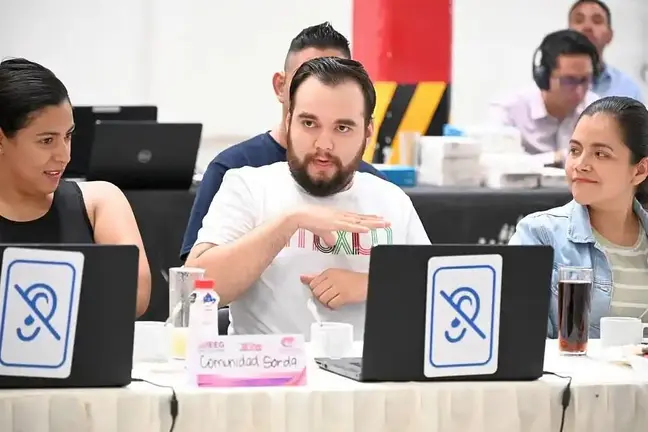 Instituto Electoral de Guanajuato abre consulta para grupos de atenci&oacute;n prioritaria