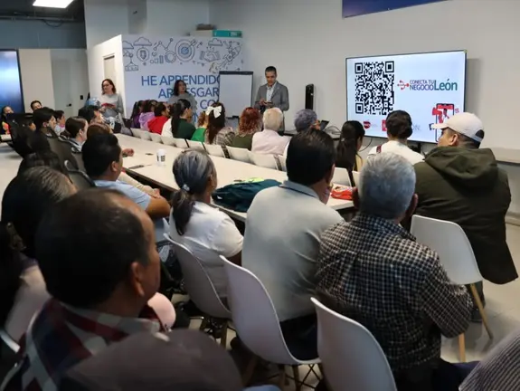 Se capacitan emprendedores para exponer en el festival Vive Le&oacute;n
