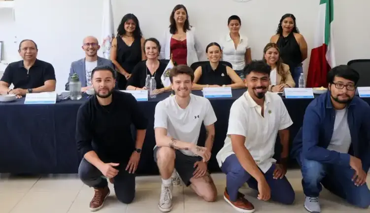 Reconectan con sus ra&iacute;ces a j&oacute;venes norteamericanos hijos de guanajuatenses