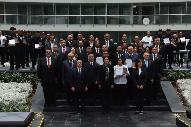 Guanajuatenses reciben Medalla al M&eacute;rito Penitenciario
