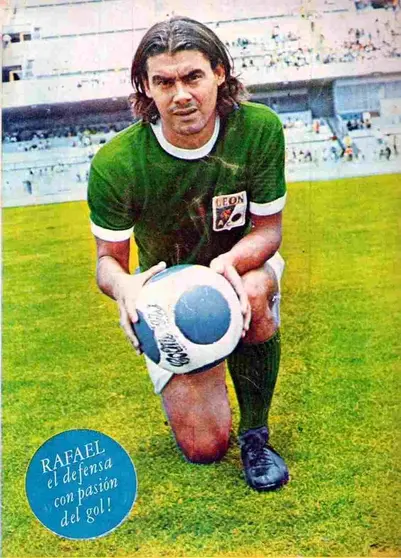 Rafael Albrecht, defensa del Club León en los años 70