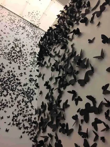Gabriela Mosqueda - Carlos Amorales en el MUAC