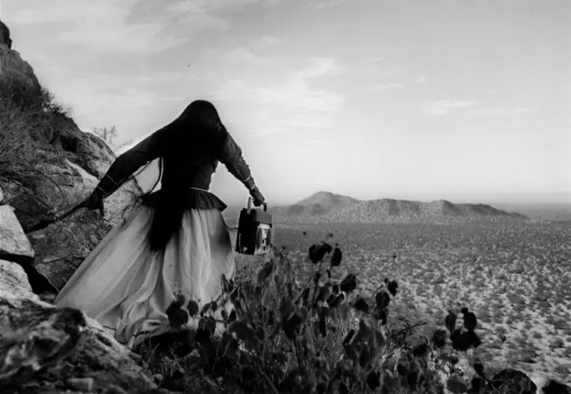 81122103. México, 22 Nov 2018 (Notimex-Graciela Iturbide).- Alrededor de cinco décadas de trabajo de la fotógrafa mexicana Graciela Iturbide, son exhibidas en el Palacio de Cultura Citibanamex-Palacio de Iturbide, en donde se plantean sus temas más importantes desde finales de los años 60 hasta la actualidad.NOTIMEX/FOTO/GRACIELA ITURBIDE/COR/ACE/