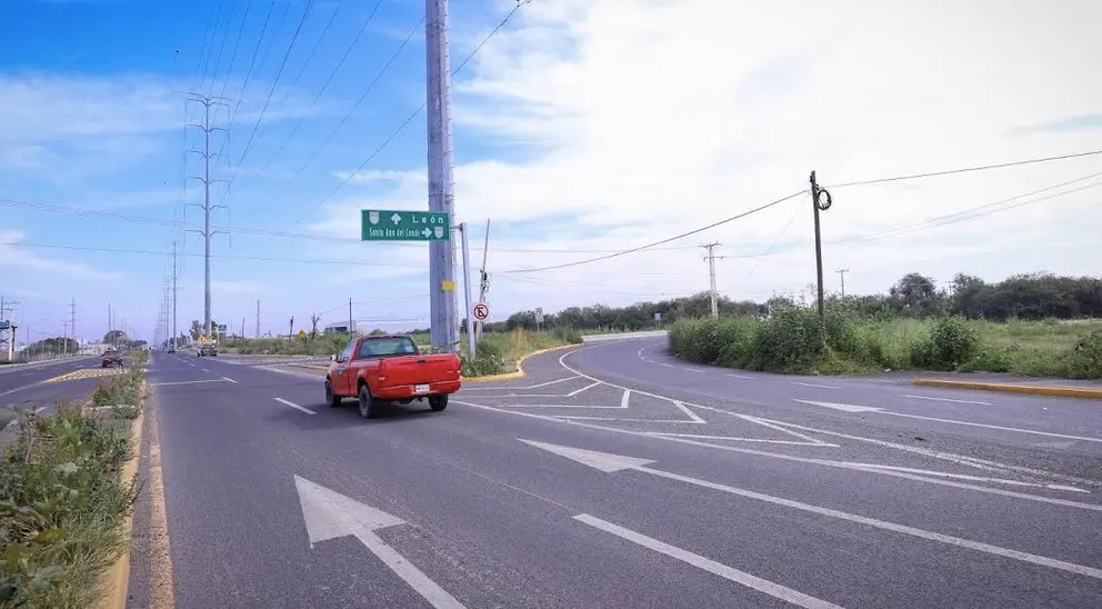 entronque carretera leon