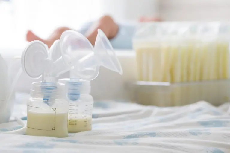 leche materna bebe