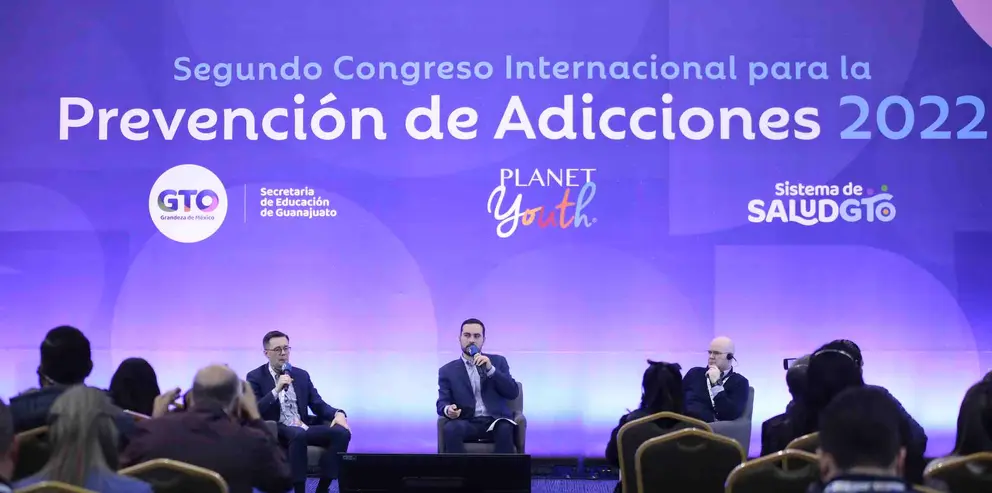 Panel Planet Youth