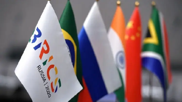 G7 vs BRICS