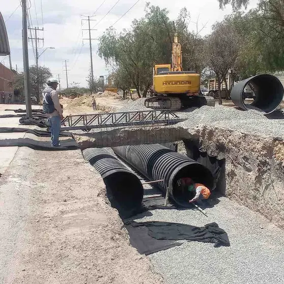 Construye SAPAL León el colector pluvial sur