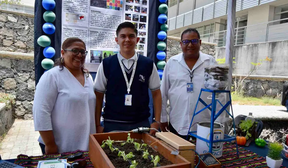 Preparatorianos desarrollan proyectos agrícolas con tecnología 4.0