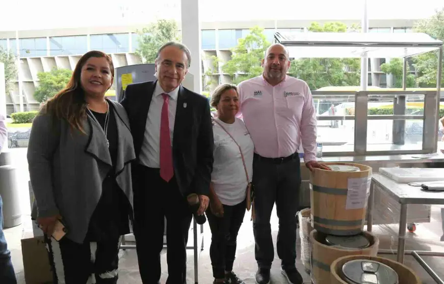 SDES entrega equipamiento productivo para emprendedores