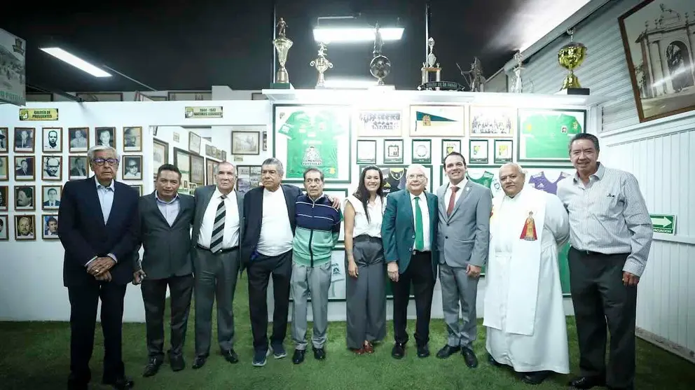 Inauguran el salón de la fama Pasión por León