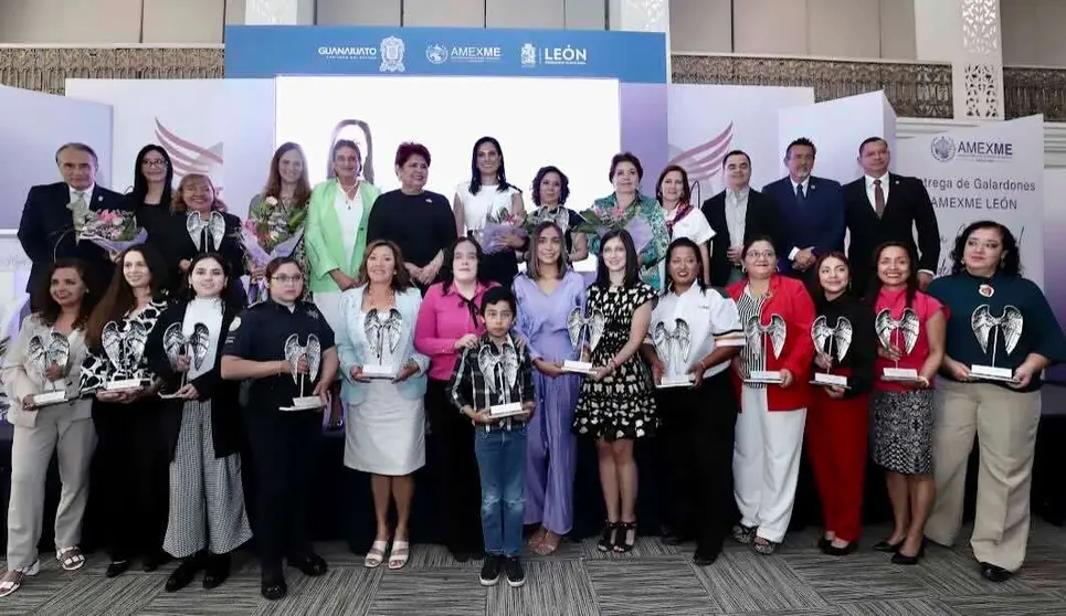 Galardona AMEXME a mujeres guanajuatenses