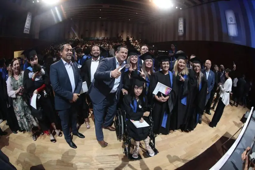 Egresa en la UVEG primera generación de Prepa PRO