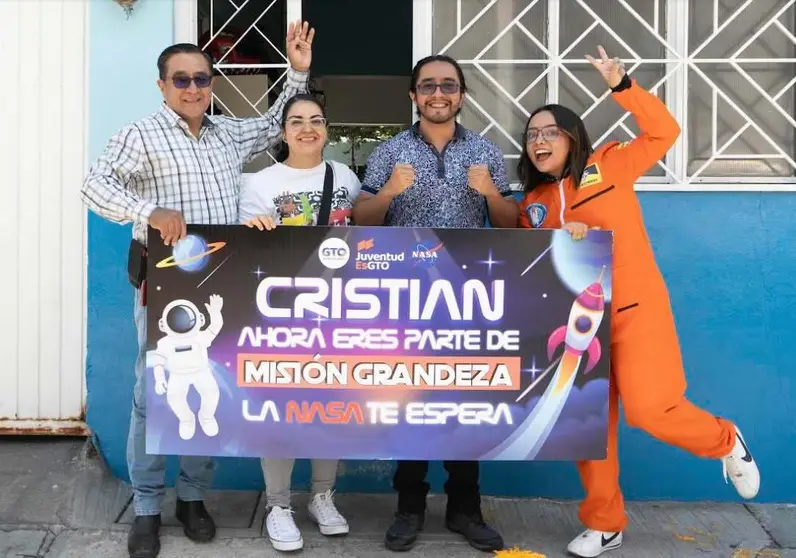 Reciben beca de JuventudESGto por 16 semanas