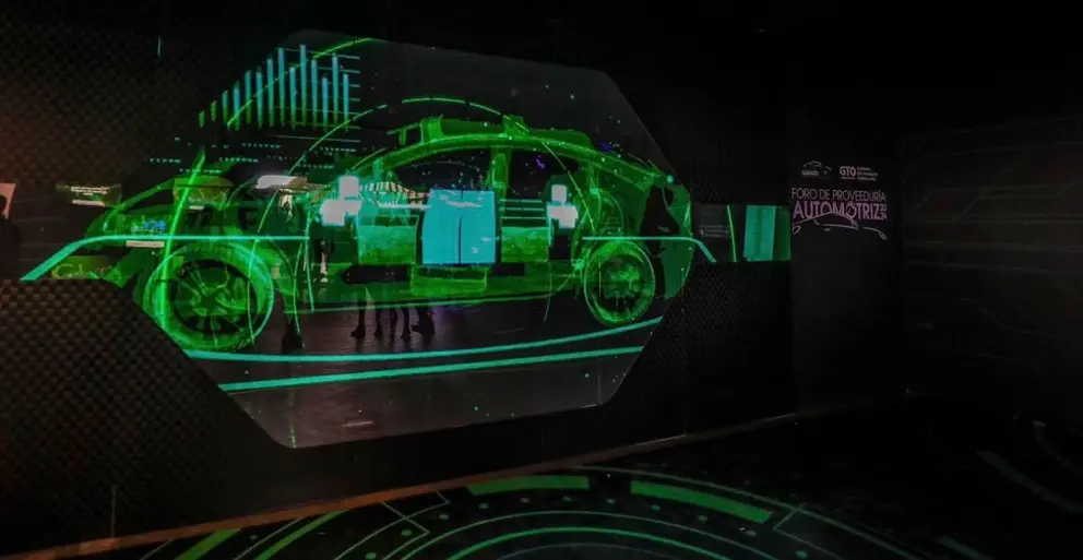 cluster automotriz