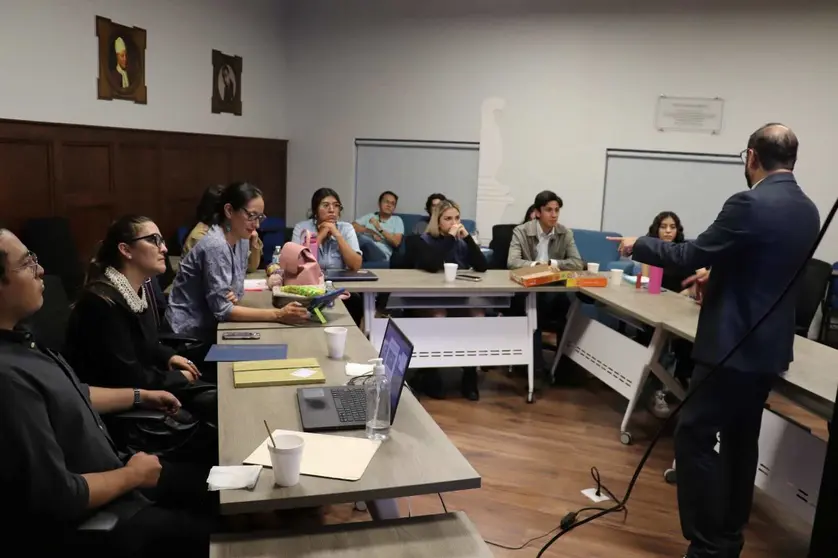 Retos para Los Derechos Humanos en la aplicación de IA
