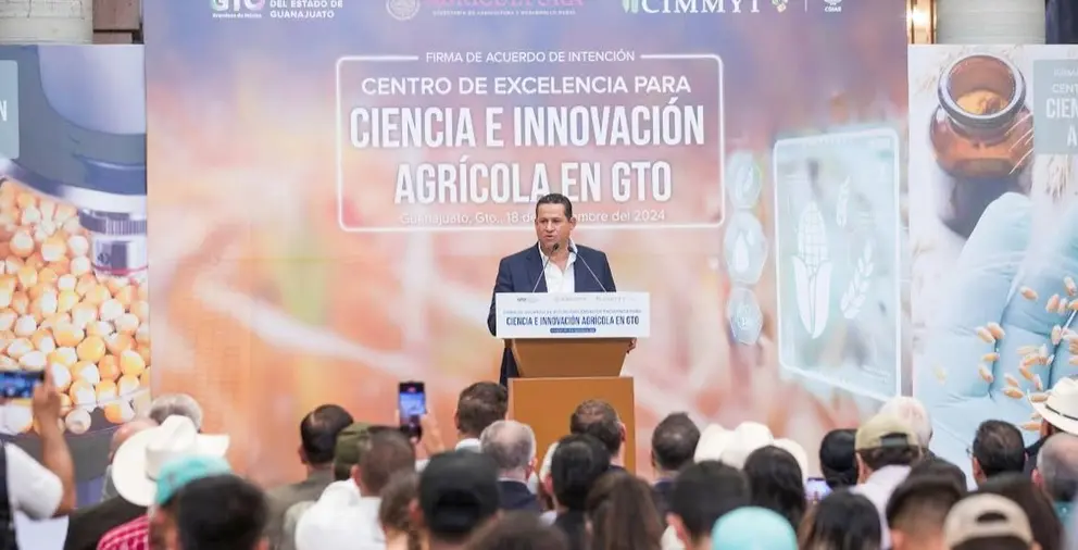 Diego Sinhue suscribe acuerdo de intención con el Centro Internacional de Mejoramiento de Maíz y Trigo