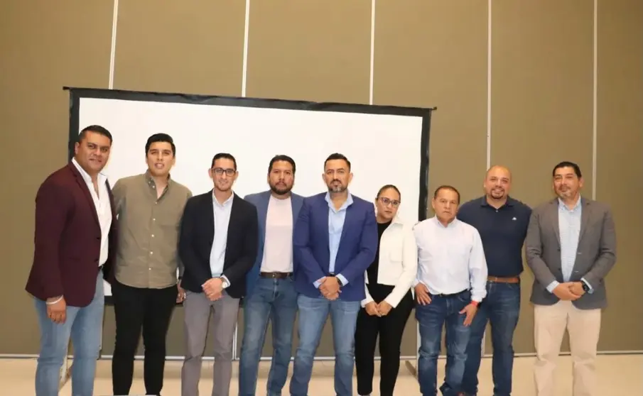 vinculación CLAU-UG