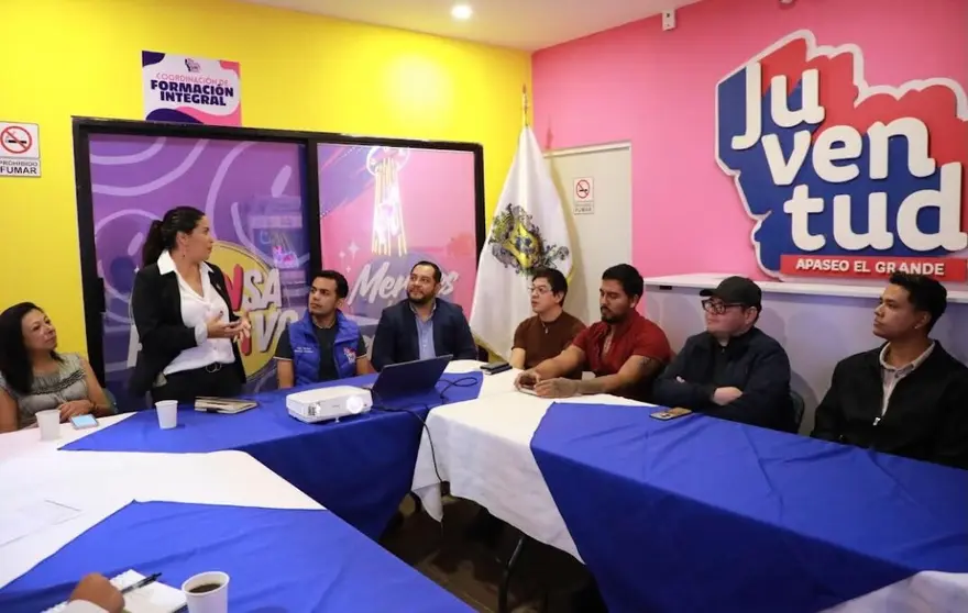 Juventudes fortalece lazos con instancias municipales