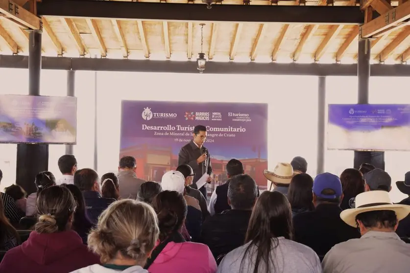 SECTURI Guanajuato capacita servidores turísticos comunitarios en parador Sangre de Cristo