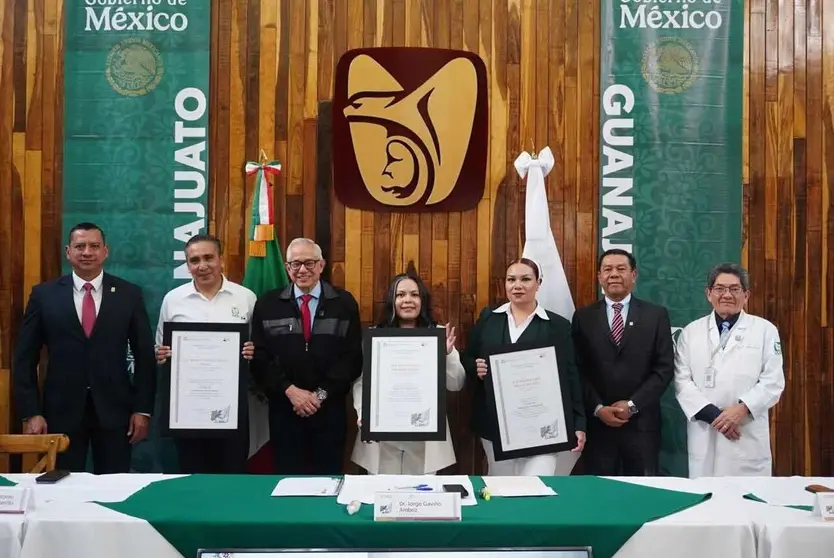 IMSS Guanajuato reconoce a trabajadoras y trabajadores por trayectoria y vocación de servicio