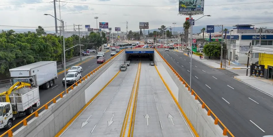 Libia Dennise encabeza apertura del nuevo paso vehicular inferior en Celaya