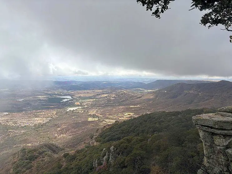 La neblina en Mesa de Borregos - Foto, Maricruz Romero Ugalde