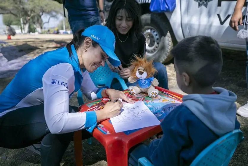 Ale Gutiérrez encabeza actividades de 'Mi barrio habla' en Cerrito de Jerez