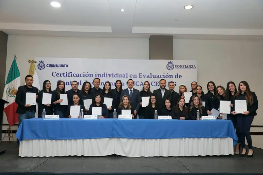 Certifica la Federación a 96 profesionales de Guanajuato en evaluación y control de confianza