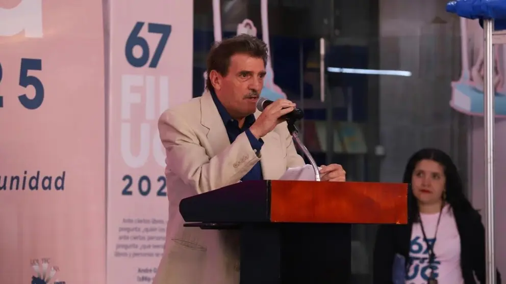 Enrique Serna