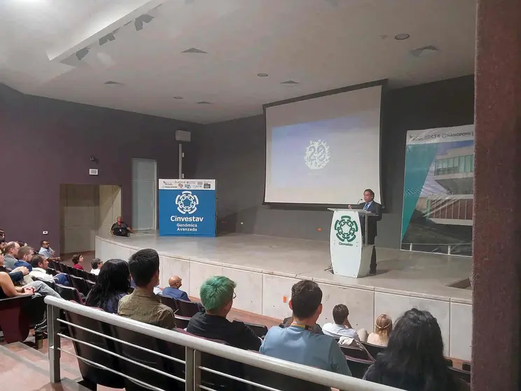 Celebran 20 años de la UGA Cinvestav