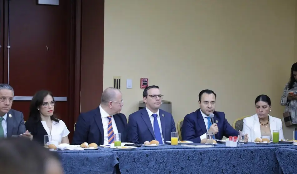 Sesiona la mesa de seguridad y justicia de León